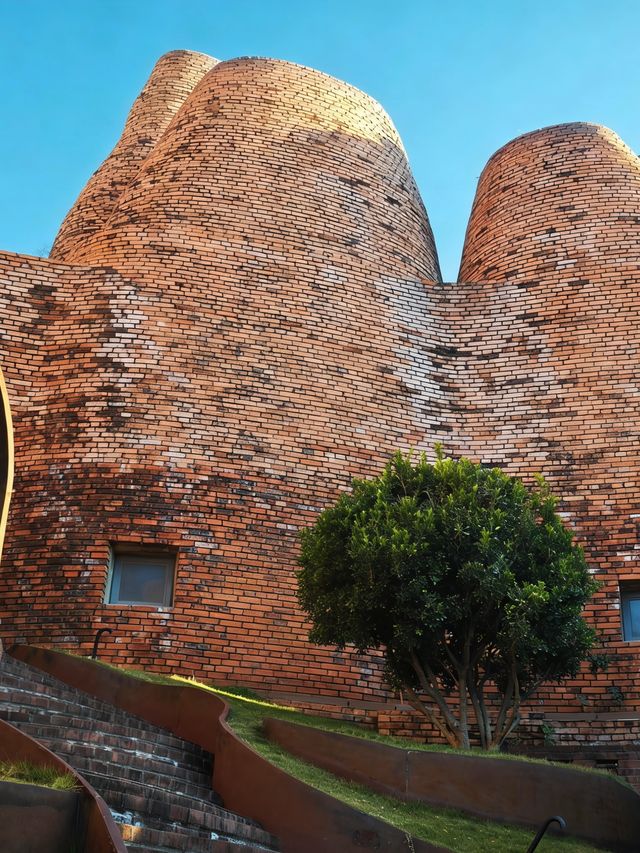 東風韻景區｜解鎖滇南藝術治癒之旅