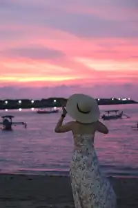 巴厘島落日|晚霞比愛意快一拍落下|純享版