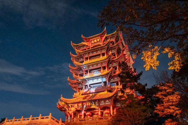 黃鶴樓冬日遊園會開啟 黃鶴樓冬日遊園會開啟