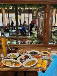 青島美到失語的一家....