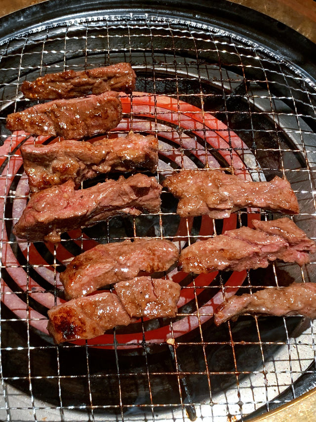 鄭州聖誕儀式感是烤肉給的!在鳥蘭氛圍感 鄭州聖誕儀式感是烤肉給的!在鳥蘭氛圍感