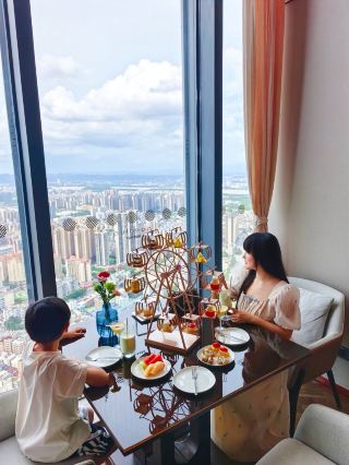 Family trip to Huizhou: Stay at Huizhou's highest cloud hotel