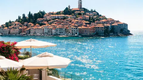 Được ở trong một ngôi nhà đá cổ ở Rovinj quả là một bất ngờ thú vị! — traveler post in Pula