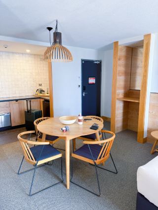 Guide to staying at The Island Gold Hotel, Gold Coast