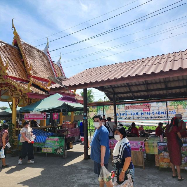 ตลาดน้ำวัดสะพาน