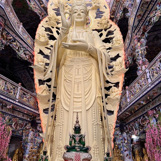 Amazing Pagoda in Da Lat 