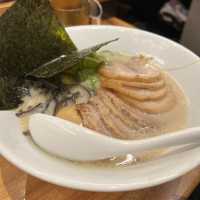 국물 맛이 미쳐버린 잇푸도 라멘🍜