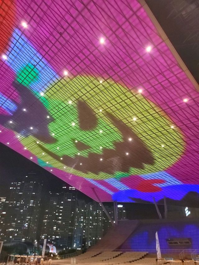 맥주 축제가 열리는 부산 야경맛집 영화의전당✨️🌈