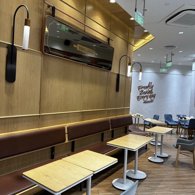 高質素、多種類麵包店