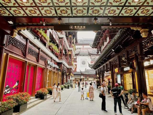 Yuyuan gardens market -ตลาดโบราณ100ปี
