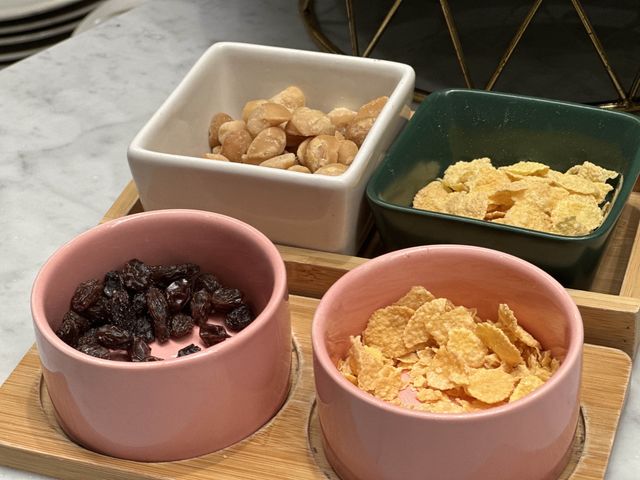 🍽️ 饗饗 - 長飲川、甜田：美酒與甜點的悅味之旅！🍷🍨