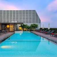The Deck ชั้น 9 Avani Sukhumvit Bangkok Hotel