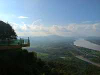 One Day Trip ริมฝั่งโขง Skywalkแห่งแรงของไทย