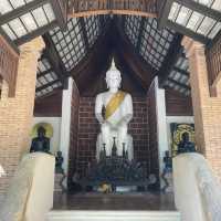 นั่งสมาธิธรรมชาติบำบัด ที่วัดผาลาด