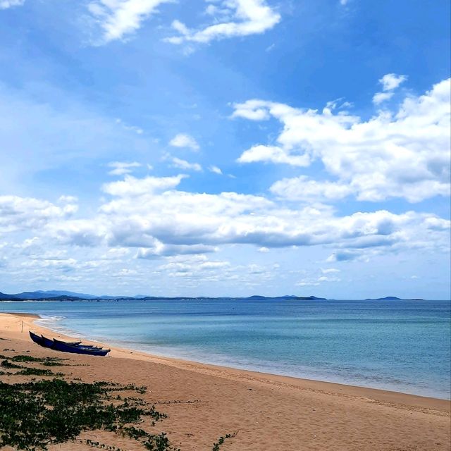 Alien airport on the beach? 🤔 Tuy Hoa