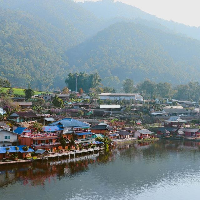ลีไวน์รักไทยรีสอร์ต ที่พักสไตล์จีนยูนาน บ้านรักไทย