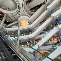 Experience shopping in airport terminal 21