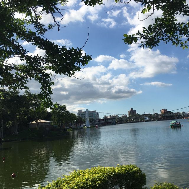 桃園龍潭大池