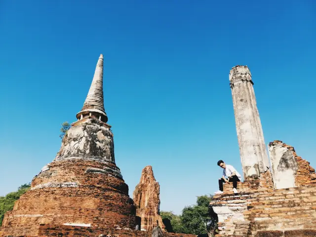 Explore Ayutthaya Historical Park