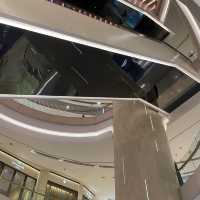 Huge shopping mall in Orchard: Ion Orchard 