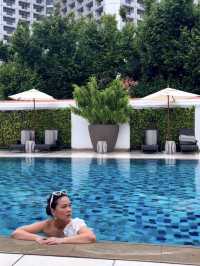 Sling & Swim at Raffles Hotel Singapore