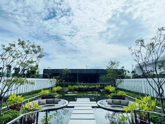 Melia Phuket Mai Khao, why are you so pretty?