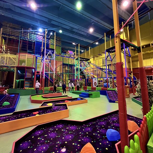 📍香港愉景灣｜Epicland · 找回童真嘅樂園！全亞洲最大嘅室內滑梯🛝