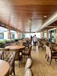 🛳️Saint Tropez Beach Resort🗼✨