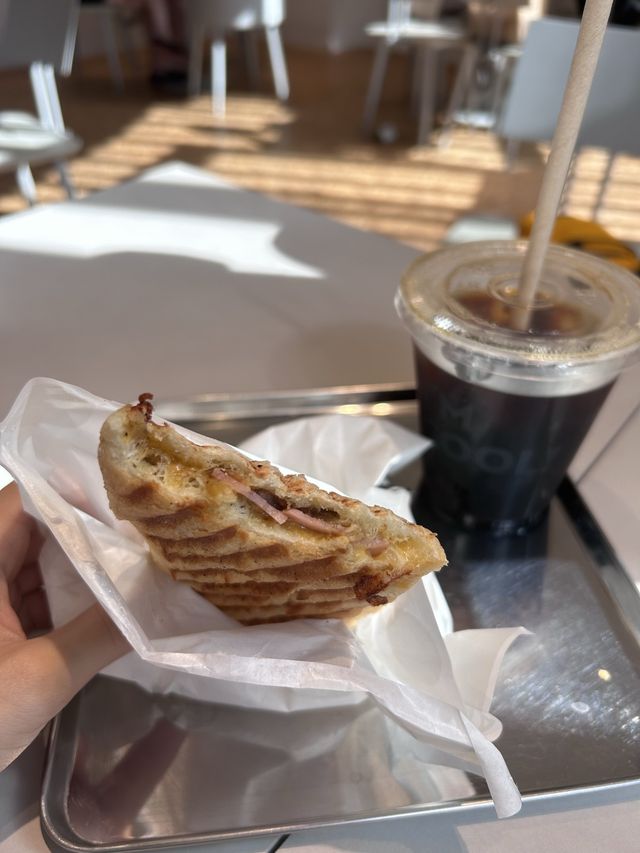［新竹/東區］ CAFE!N 硬咖啡 新竹關新店☕️｜新竹必去咖啡廳 自助式 不用服務費👋🏻 