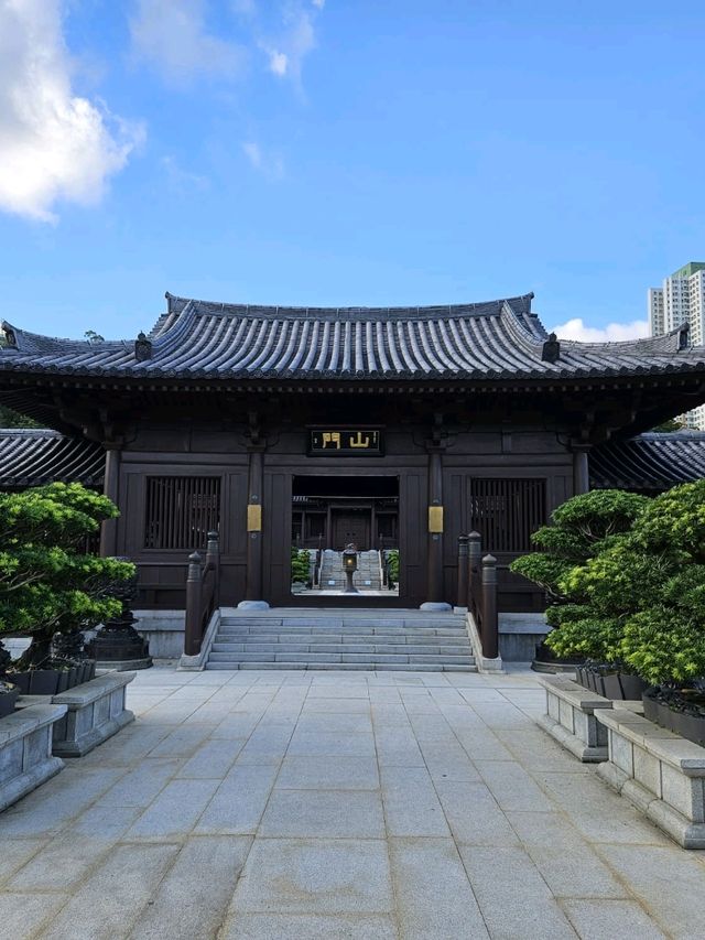 交通方便的志蓮淨苑