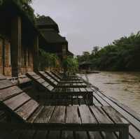 เก็บกระเป๋านอนแพแช่น้ำ