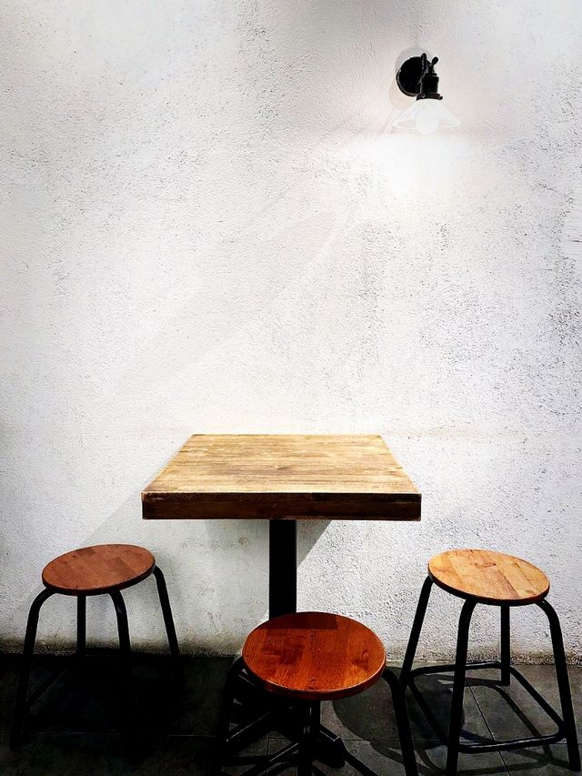 Pluffed Cafe