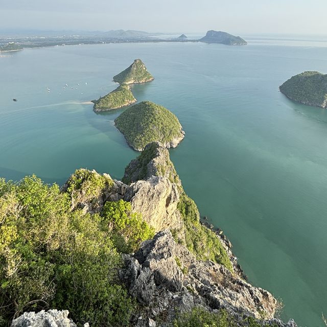  เขาล้อมหมวก