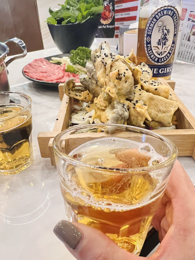 太子高質火鍋店，花膠湯底濃郁好味