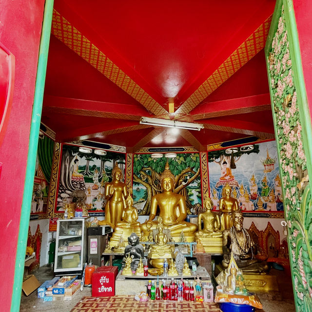 วัดสวย - ติดทะเล - ใกล้กรุงเทพ