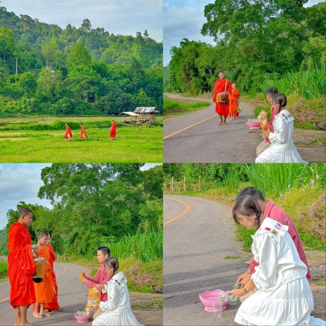 ที่พักบ่อเกลือ ริมลำธาร โอบล้อมด้วยขุนเขา