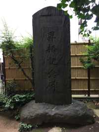 探索池尻稻荷神社：東京市中心的靈性綠洲