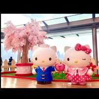 Hello Kitty 50周年花車巡遊主題裝置