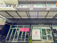 โรงแรม The Little Pig Sukhumvit