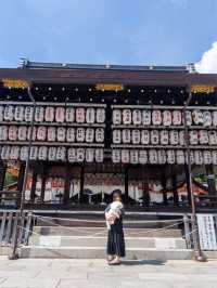 🐶OK✨知ってた？八坂神社に美容水がある✨気になるところに浸すだけ✨この夏ぜひ💫
