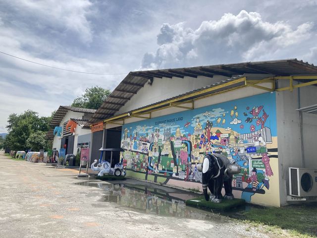 Elephant Parade Land เชียงใหม่