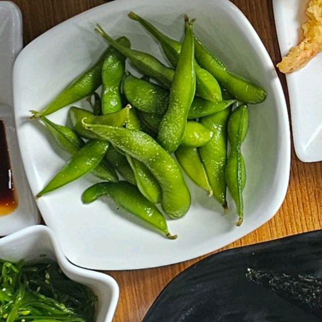 บุฟเฟ่ต์ซาชิมิ ที่อร่อยตรงปก ไม่จกตา 