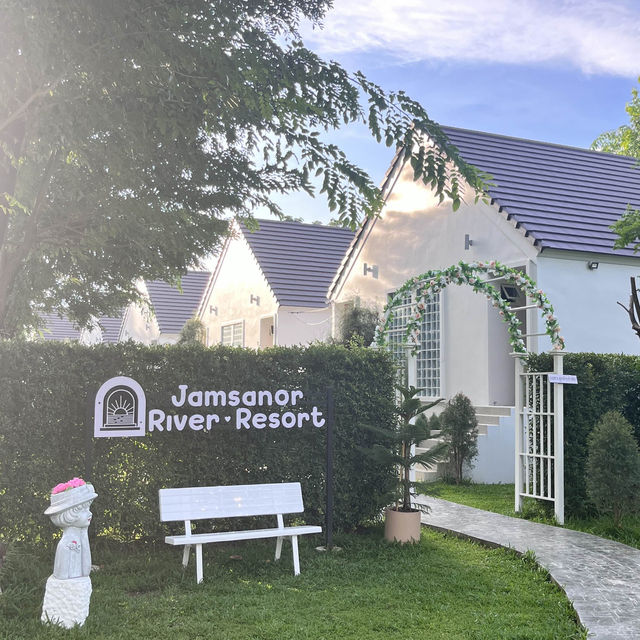 Jamsanor River Resort เดิมบางนางบวช สุพรรณบุรี