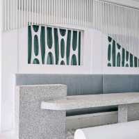 Brouke Cafe 