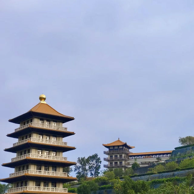 🛕 高雄佛光山佛陀紀念館：寧靜心靈的朝聖之旅