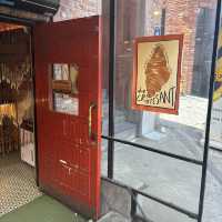 【韓国】ソンスの森のカフェ通り入り口にあるパン屋さん🥐