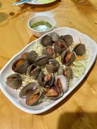ร้านครัวกลางน้ำ ซีฟู้ด ร้านนอกกระแสที่อยากให้มาลอง