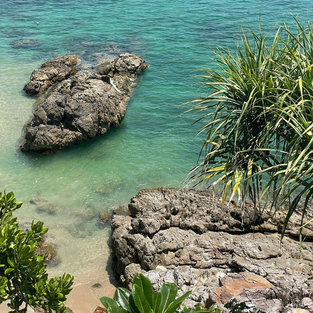 เกาะลันตา 🏝️ ทะเลสวย สวรรค์แห่งการพักผ่อน