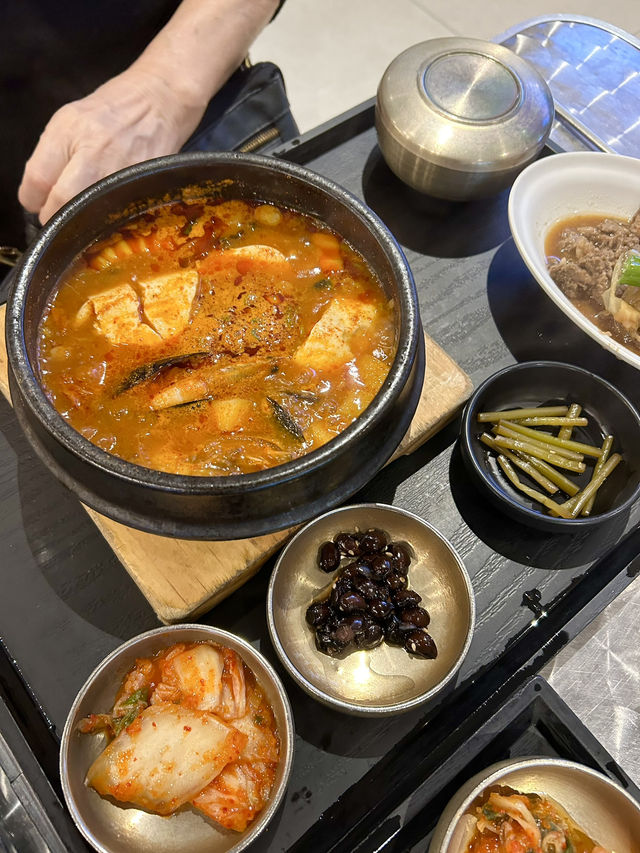 【韓国】帰国前の最後の晩餐 韓国料理のフードコート🔥