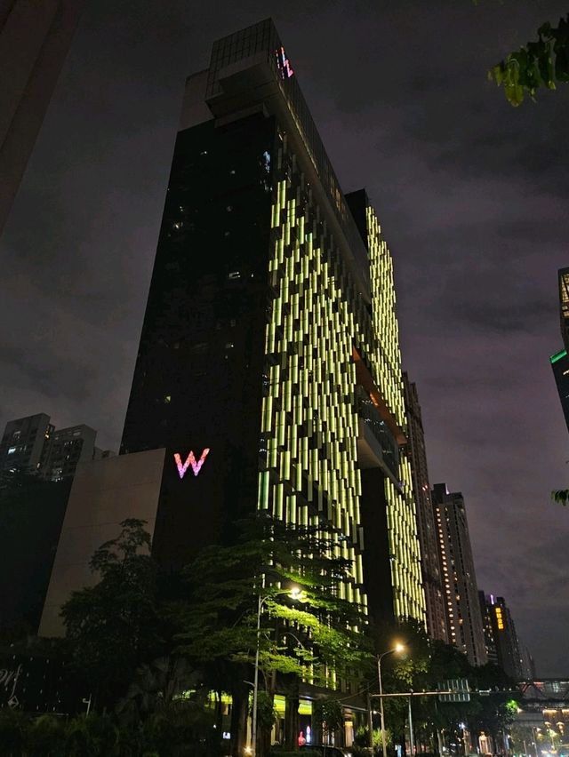 位於廣州核心區域的五星級型格酒店